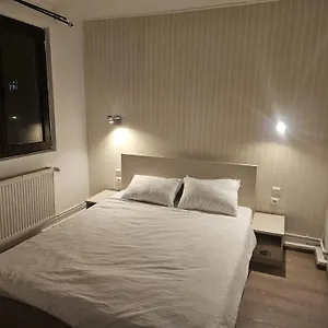 Hotel Stanford Gara De Nord